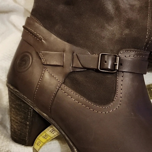 Remonte mocha suede heeled boots 9.5 - Picture 15 of 16